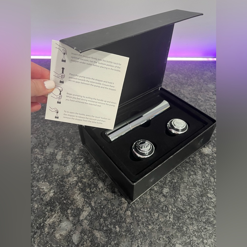 Wine opener